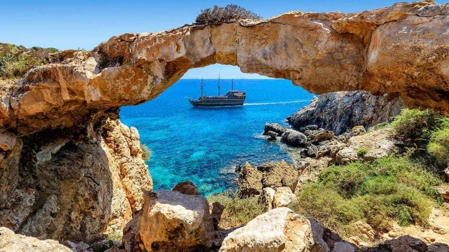 Кипр - горящие туры