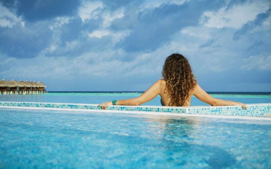 Сколько стоит путевка на Мальдивы