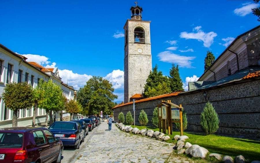 Центр города Банско летом