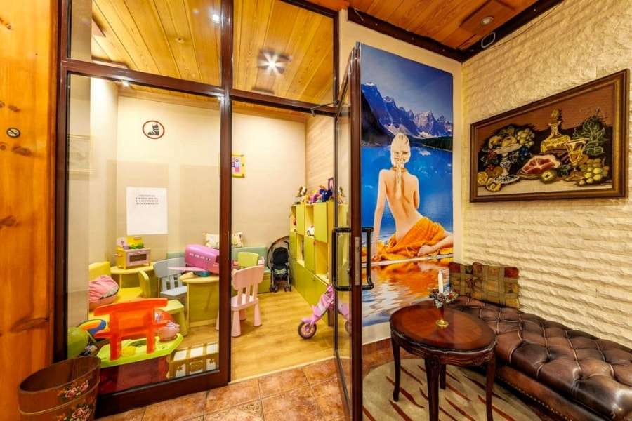 Breza Hotel, ГК Боровец