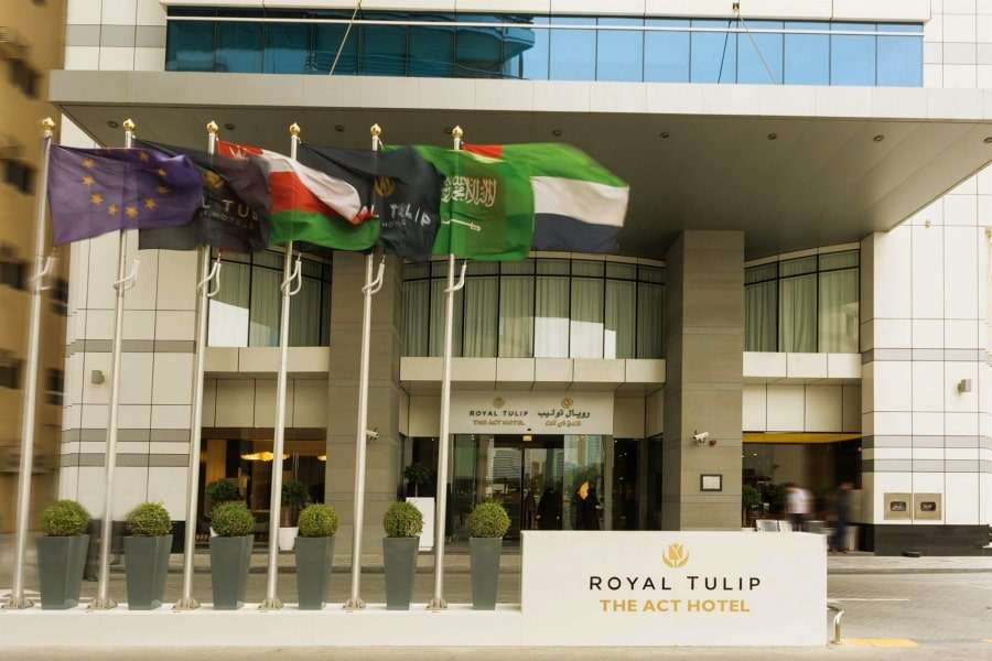 Забронировать отель в Шардже