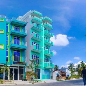 Фото 3-звездочного отеля Seasun Beach на Мальдивах