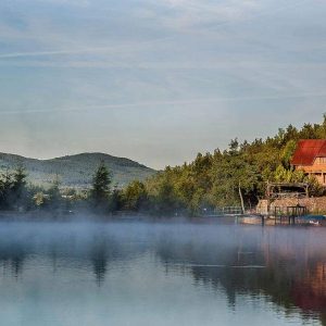 Озеро в Закарпатье
