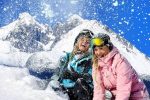 Девушки на отдыхе зимой в Словакии