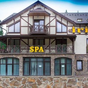 Здание отеля Ирис 3* в Карпатах