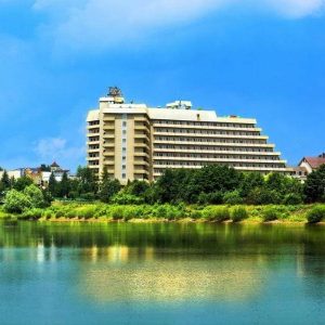 Фото санатория Карпаты Трускавец ГКК 4*