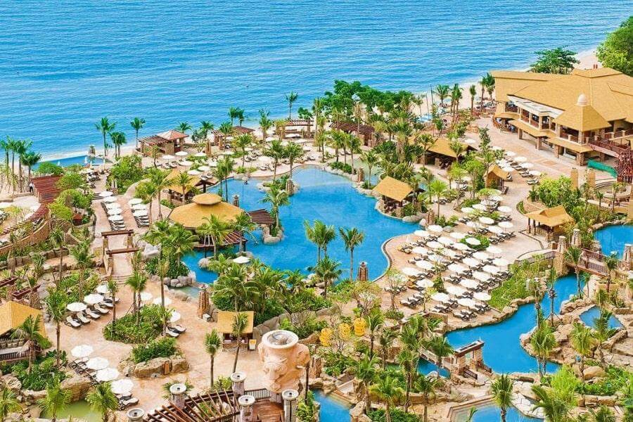 Фото отеля Ravindra Beach Resort & Spa 5* в Паттайе