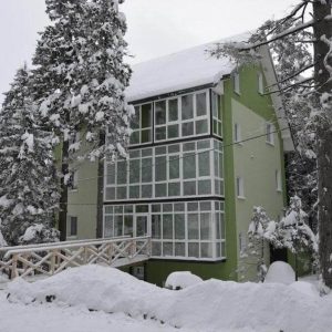 Здание отеля "Зеленая Дача"