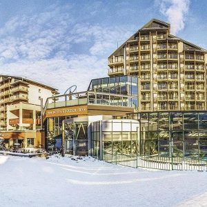 Здание отеля Rila 4* в Боровце